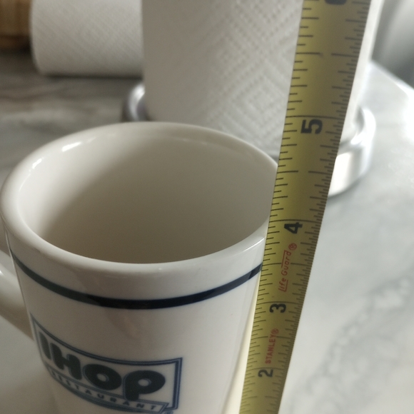 Oneida Coffee Mug - Picture 3 of 4